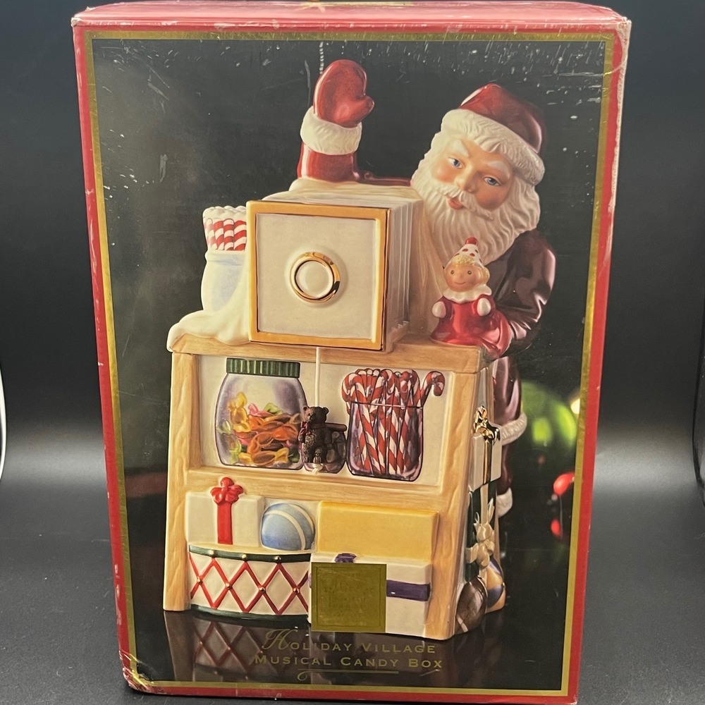 Lenox Holiday Village Musical Candy Box Santa Porcelain Gold Trim Christmas